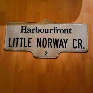 Harbourfront Little Norway Cr Sign.
